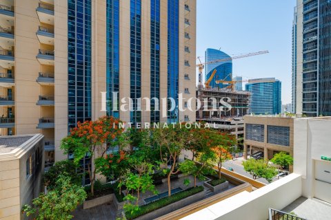 1 bedroom Apartment in Downtown Dubai (Downtown Burj Dubai), UAE No. 185117 4