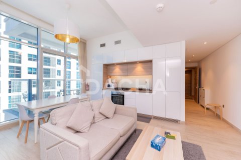 2 bedrooms Apartment in Studio One, UAE No. 198474 17