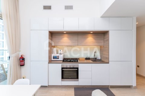 2 bedrooms Apartment in Studio One, UAE No. 198474 9