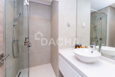2 bedrooms Apartment in Studio One, UAE No. 198474 6
