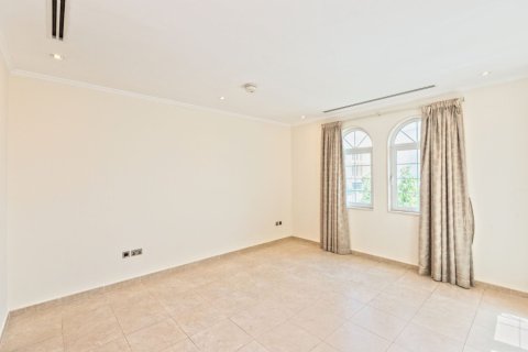 Villa de 3 dormitorios en Jumeirah Park, UAE No. 142959 18