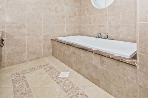 Villa de 3 dormitorios en Jumeirah Park, UAE No. 142959 24