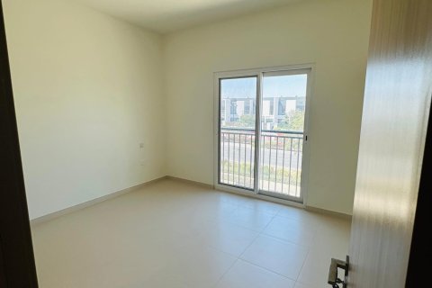 2 bedrooms Townhouse in Dubai Land, UAE No. 142963 12