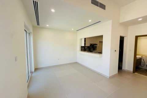 2 bedrooms Townhouse in Dubai Land, UAE No. 142963 9