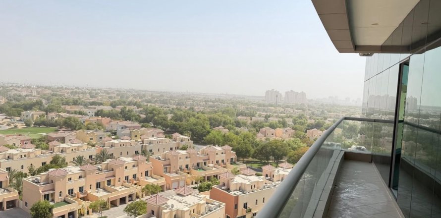 Apartment de 2 dormitorios en Dubai Sports City, UAE No. 166049