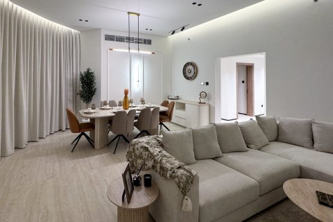 Квартира с 2 спальнями в District 13, ОАЭ №162239 5
