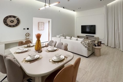 Квартира с 2 спальнями в District 13, ОАЭ №162239 4
