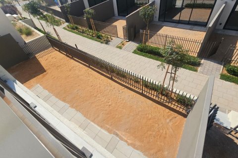3 bedrooms Townhouse in Ras Al Khaimah, UAE No. 183858 14