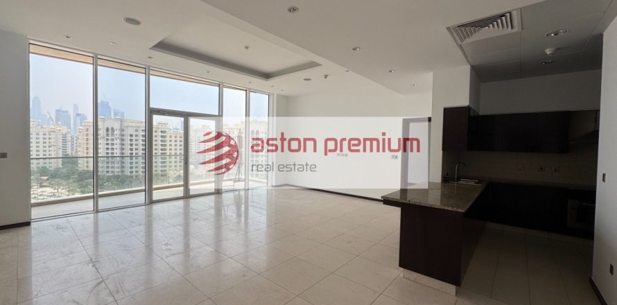 2 bedrooms Apartment in Palm Jumeirah, UAE No. 198957