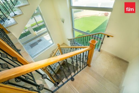 4 غرف نوم فيلا في دبي, الإمارات العربية المتحدة رقم 137251 12