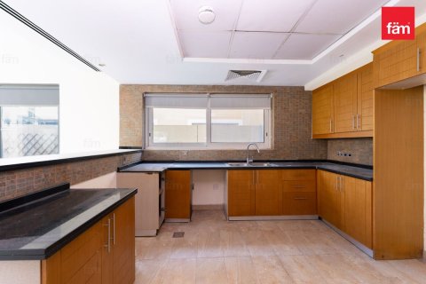 4 غرف نوم فيلا في دبي, الإمارات العربية المتحدة رقم 137251 10