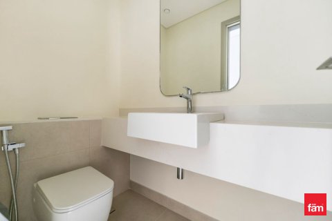 3 bedrooms Villa in Dubai, UAE No. 137255 20