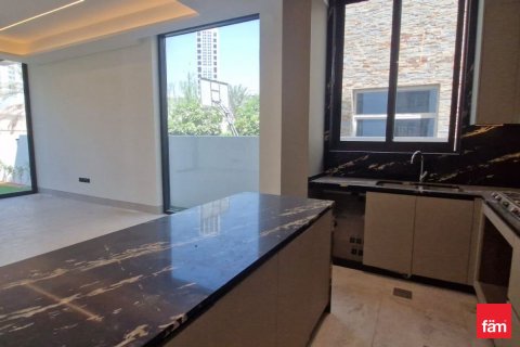 Villa de 5 chambres  No. 115211 21