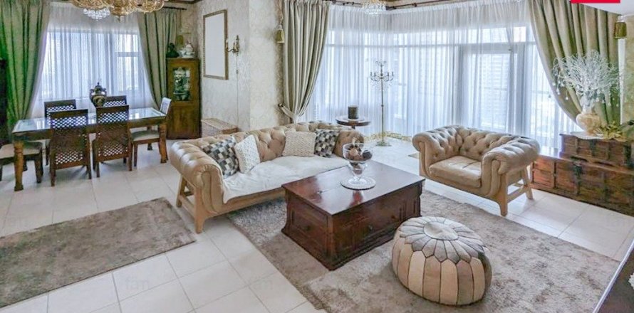 Appartement de 2 chambres à Business Bay, UAE No. 144678