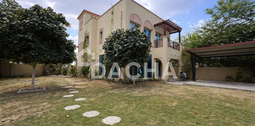 4 غرف نوم فيلا في Jumeirah Village Triangle, الإمارات العربية المتحدة رقم 165682