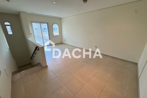 2 bedrooms Townhouse in Jumeirah Village Triangle, UAE No. 165676 11