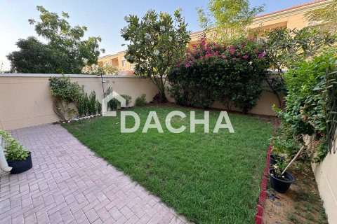 2 bedrooms Townhouse in Jumeirah Village Triangle, UAE No. 165676 20