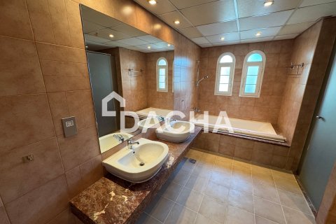 2 bedrooms Townhouse in Jumeirah Village Triangle, UAE No. 165676 17
