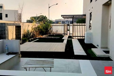 3 bedrooms Townhouse  No. 117643 12