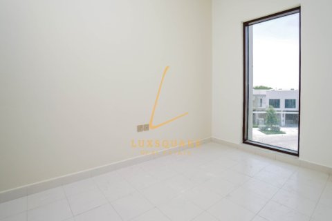Townhouse de 4 dormitorios en DAMAC Hills (Akoya by DAMAC), UAE No. 139941 10