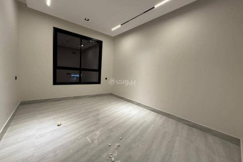 Apartment de 3 dormitorios en Riyadh, Saudi Arabia No. 67989 3