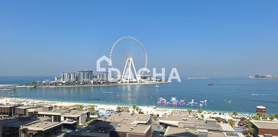 Apartment de 3 dormitorios en Rimal, UAE No. 210353