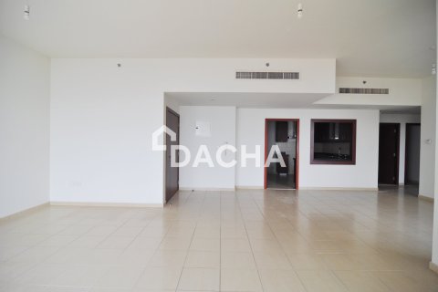 Apartment de 3 dormitorios en Rimal, UAE No. 210353 4