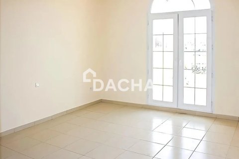 Apartment de 2 dormitorios en District 10, UAE No. 210352 7