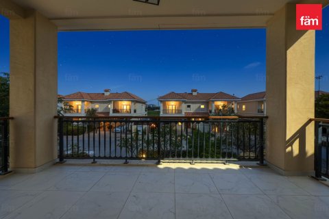 Villa de 4 chambres à Dubai, UAE No. 140597 10