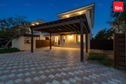 Villa de 4 chambres à Dubai, UAE No. 140597 4