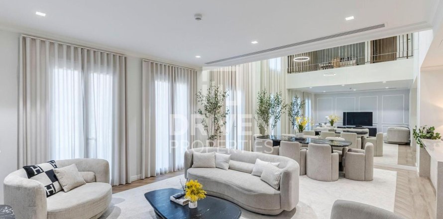 3 bedrooms Villa in La Mer, UAE No. 138481