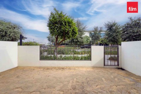 3 غرف نوم تاون هاوس  رقم 131173 6