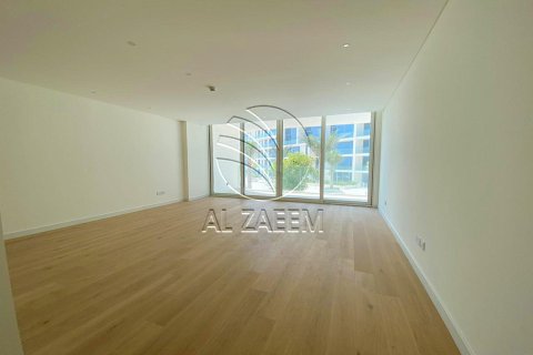 Квартира с 2 спальнями на Saadiyat Cultural District, ОАЭ №91284 10