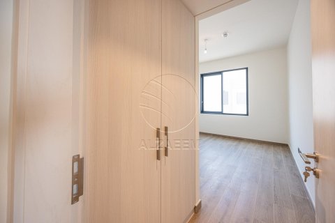 Villa de 3 dormitorios en  Yas Island, UAE No. 91285 8