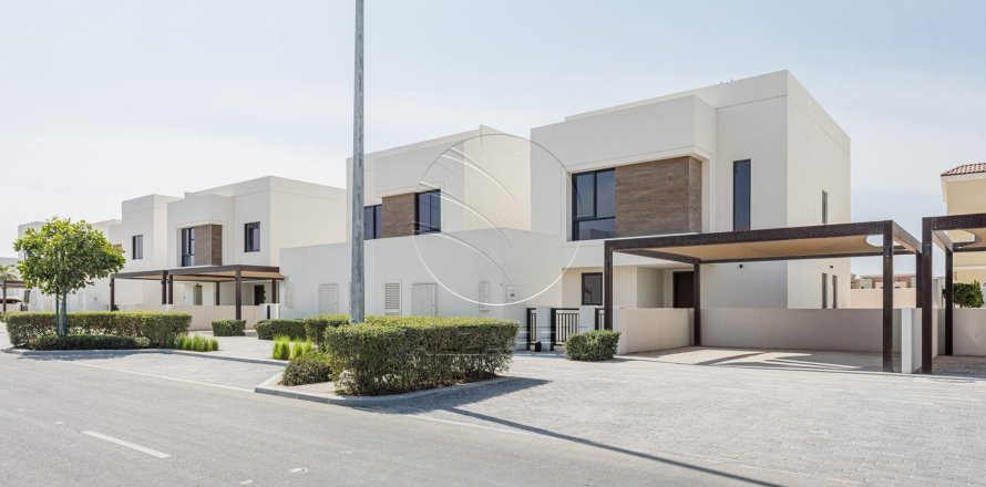 Villa de 3 dormitorios en Yas Island, UAE No. 91285