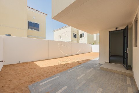 Villa de 3 dormitorios en  Yas Island, UAE No. 91285 21