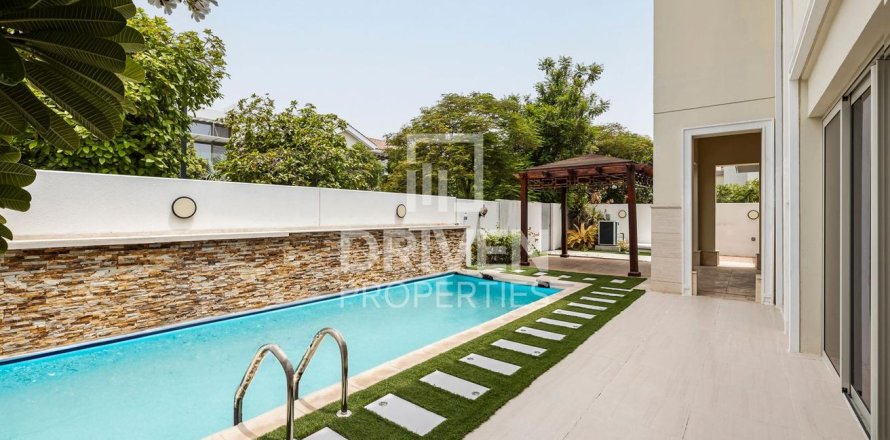 Villa de 4 chambres à District One, UAE No. 206340