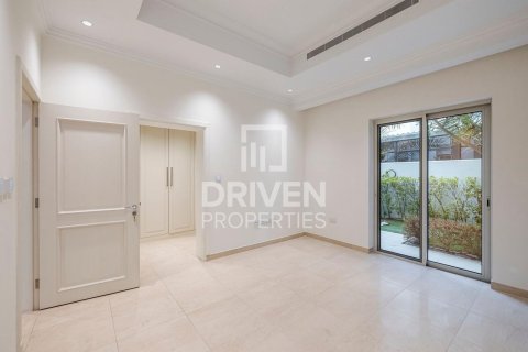 Villa de 4 chambres à District One, UAE No. 206340 9