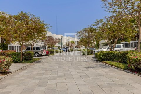 Villa de 4 chambres à District One, UAE No. 206341 30