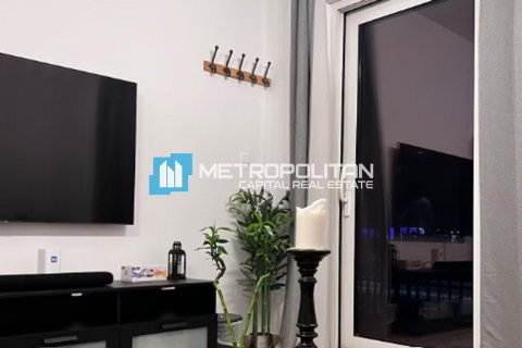 1 bedroom Apartment on the Yas Island, UAE No. 140012 8