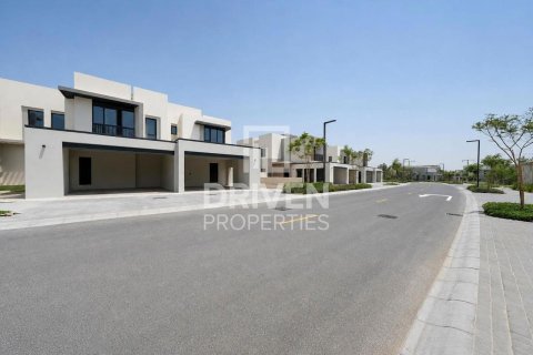 3 bedrooms Townhouse in Jebel Ali, UAE No. 199931 8