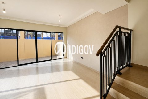 5 bedrooms Townhouse in Damac Lagoons, UAE No. 199290 9