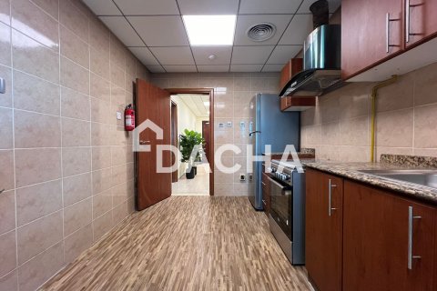 Квартира с 2 спальнями в Marina Pinnacle, ОАЭ №155842 11