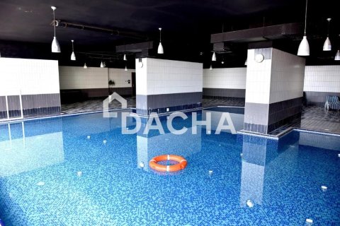 Квартира с 2 спальнями в Marina Pinnacle, ОАЭ №155842 3