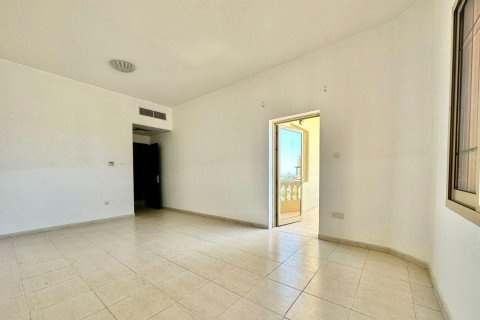 3 bedrooms Apartment in Yasmin Village, UAE No. 172124 8