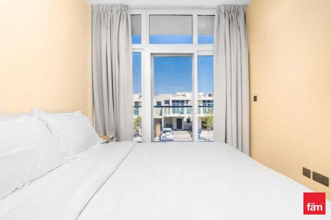 3 bedrooms Townhouse in Dubai, UAE No. 137372 6