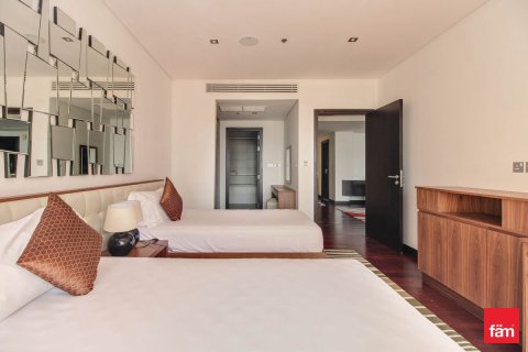 Квартира с 2 спальнями в Пальма Джумейра, ОАЭ №137376 16