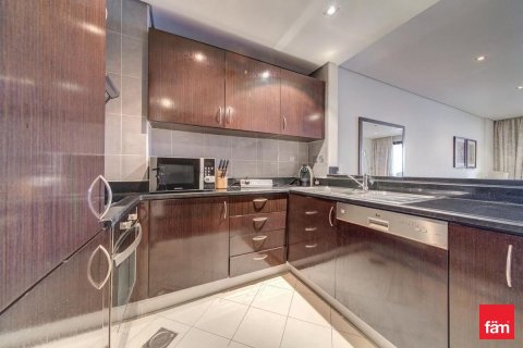 1 bedroom Apartment in Palm Jumeirah, UAE No. 143563 10