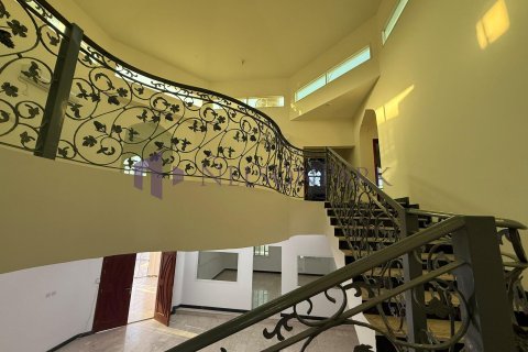 Вилла с 7 спальнями в Доха, Катар №57242 14