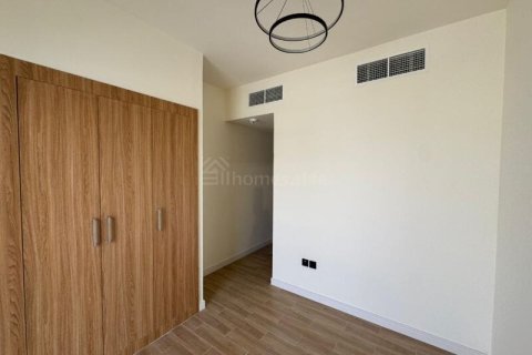 Villa de 2 dormitorios en Dubai Land, UAE No. 143286 6